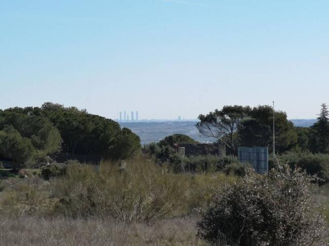 Terreno en venta en Valdemorillo, Puentelasierra