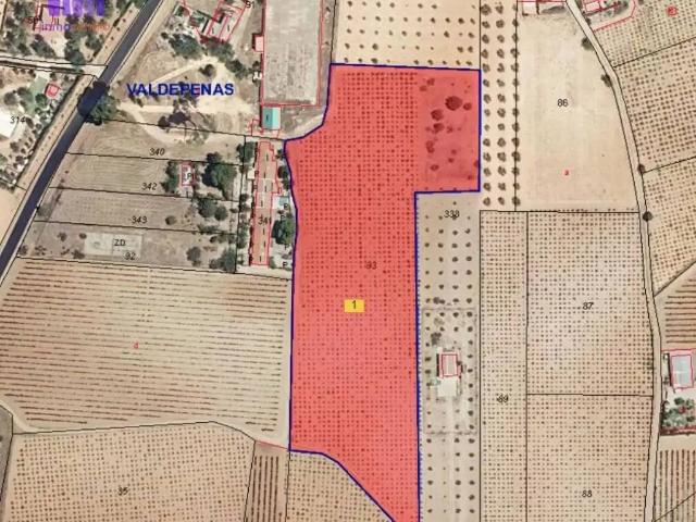 Terreno en venta en Valdepeñas, Castilla-La Mancha
