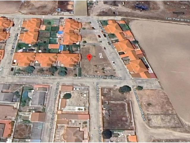 Terreno en venta en Valdestillas, Castilla y León