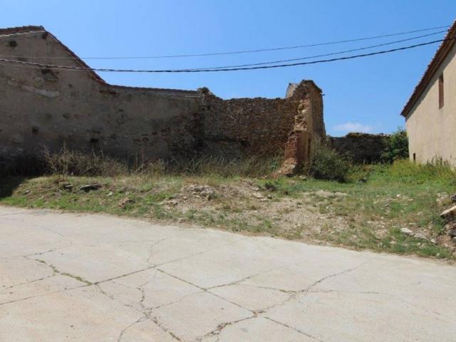 Terreno en venta en Valle De Valdelucio, Castilla y León