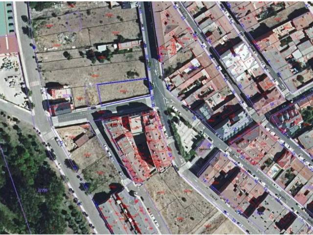 Terreno en venta en Valverde De La Virgen, Castilla y León