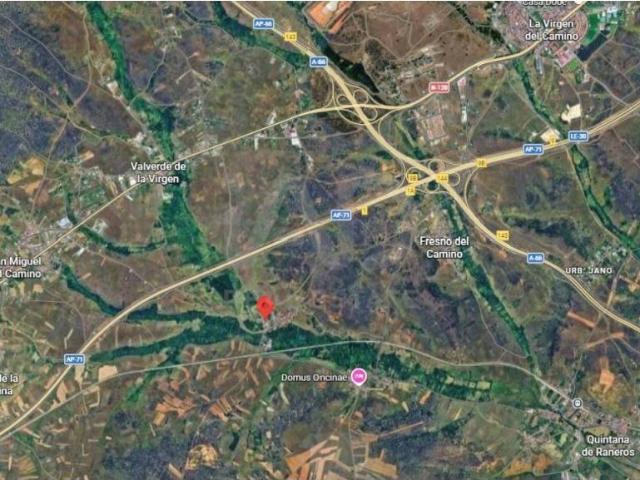 Terreno en venta en Valverde De La Virgen, Castilla y León
