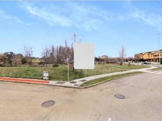 Terreno en venta en Valverde De La Virgen, Castilla y León