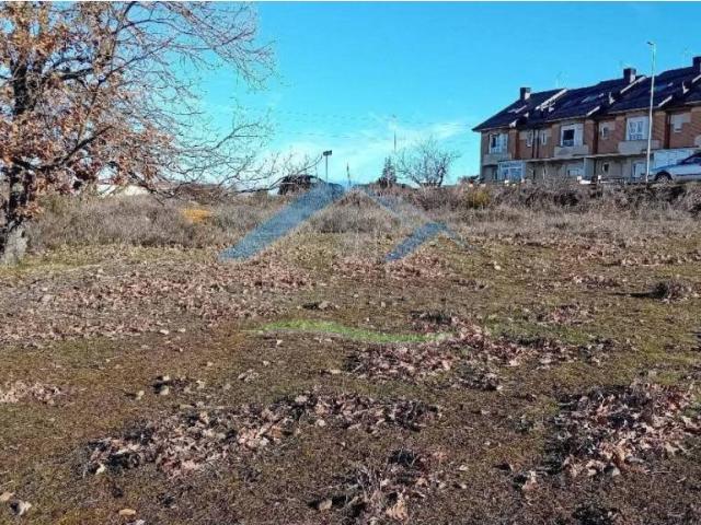 Terreno en venta en Valverde De La Virgen, Castilla y León