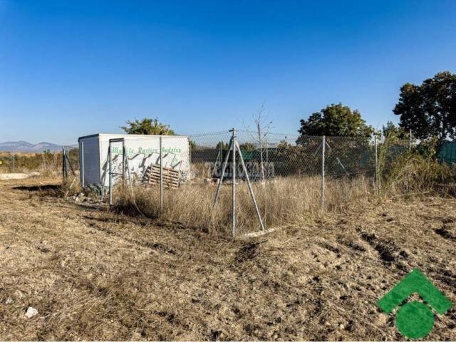 Terreno en venta en Comarca de la Vega de Granada, Andalucía