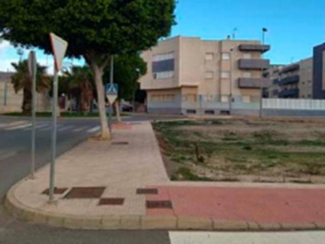 Terreno en venta en Las Cabañuelas, Vícar