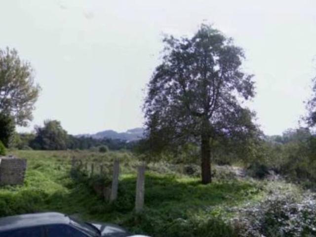 Terreno en venta en Laxe, Vigo