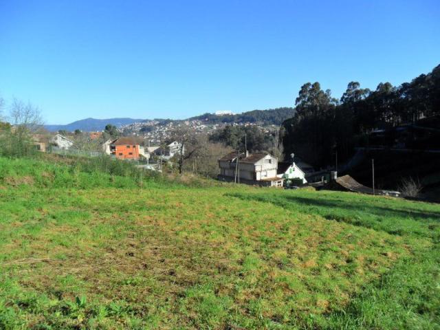 Terreno en venta en Beade, Vigo