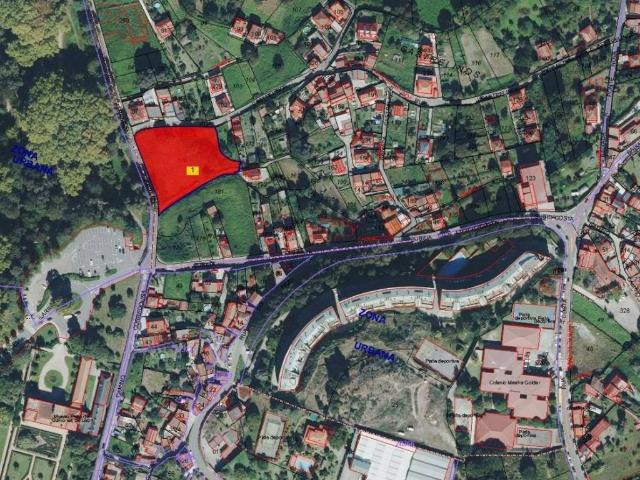 Terreno en venta en Castrelos, Vigo