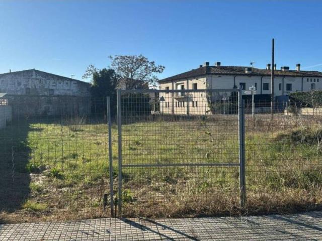 Terreno en venta en Alt Empordà, Catalunya