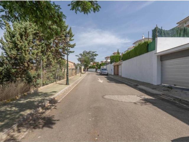 Terreno en venta en Comarca de la Vega de Granada, Andalucía