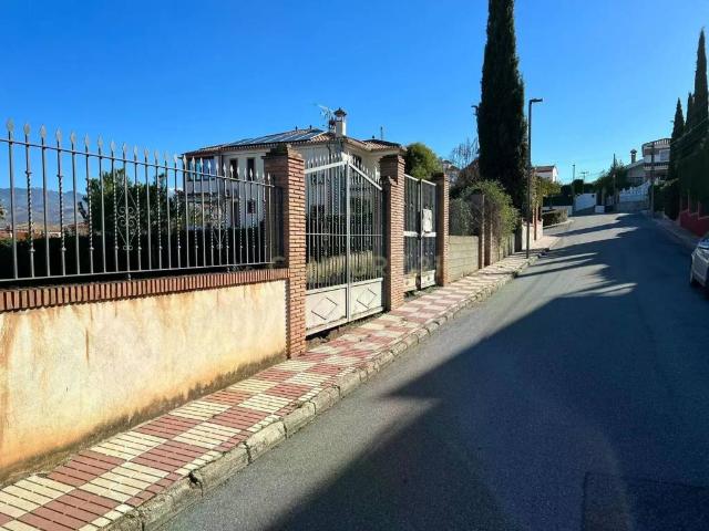 Terreno en venta en Granada