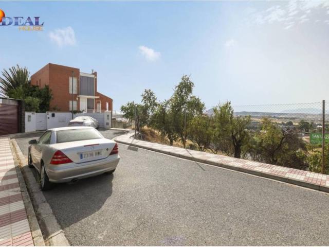 Terreno en venta en Comarca de la Vega de Granada, Andalucía