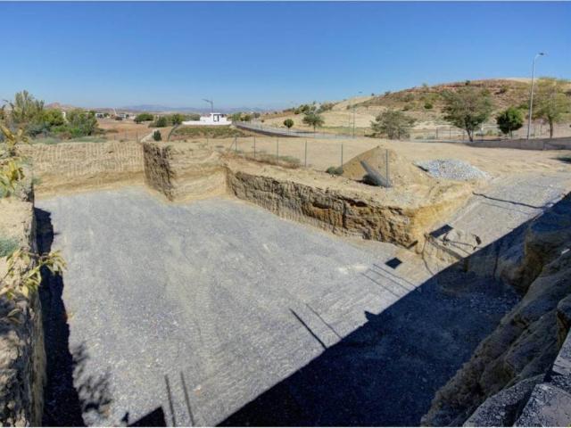 Terreno en venta en Comarca de la Vega de Granada, Andalucía