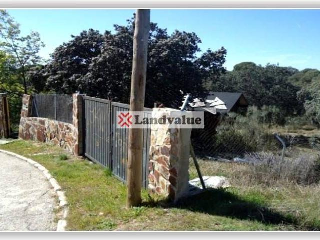 Terreno en venta en Villa Del Prado, Madrid