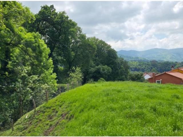 Terreno en venta en Villacarriedo, Cantabria