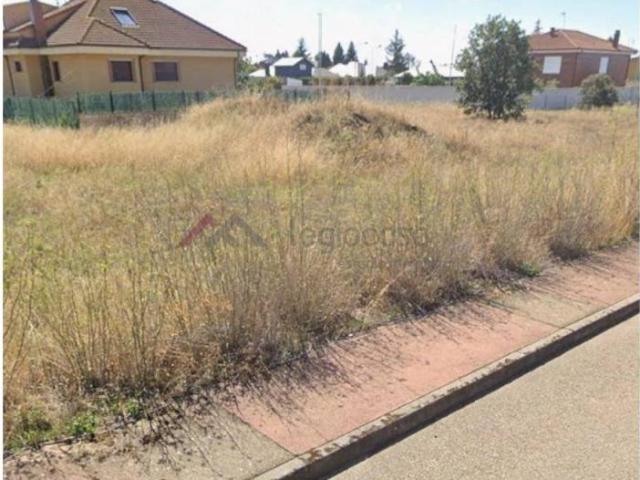 Terreno en venta en Villadangos Del Páramo, Castilla y León