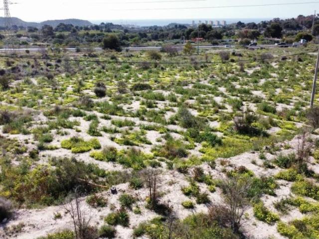Terreno en venta en la Marina Baixa, Valencia
