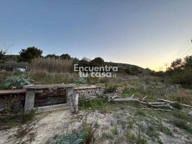 Terreno en venta en la Marina Baixa, Valencia