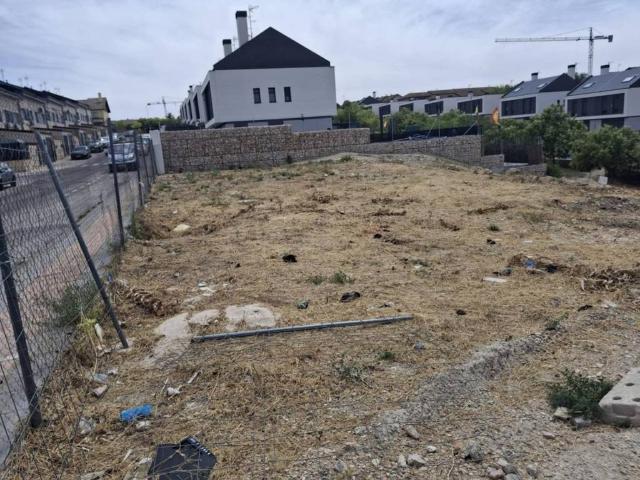 Terreno en venta en Villalbilla, Madrid