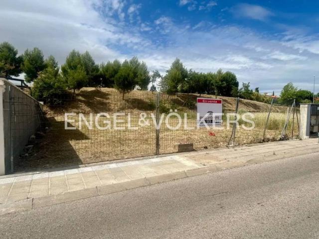 Terreno en venta en Villalbilla, Madrid