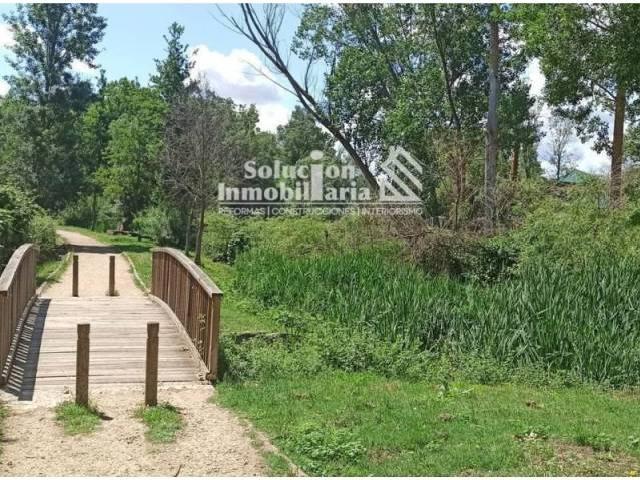 Terreno en venta en Villamayor, Castilla y León