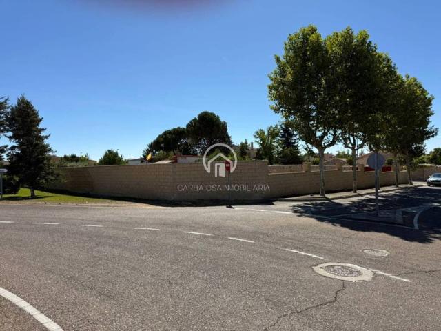 Terreno en venta en Los Páramos, Villamayor