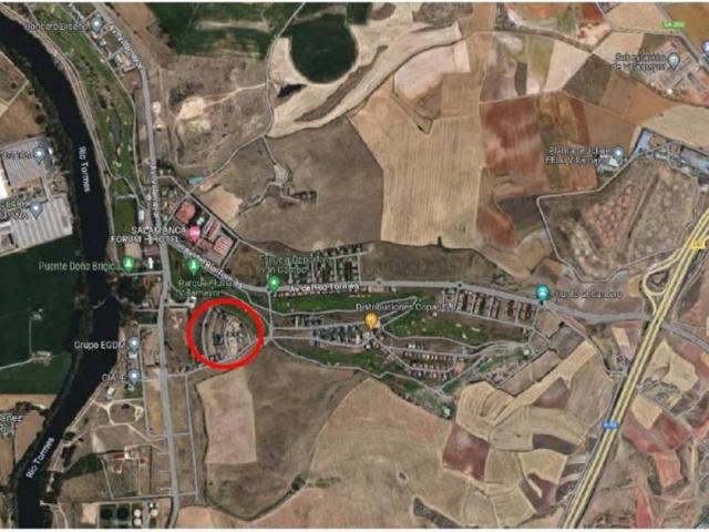 Terreno en venta en Villamayor, Castilla y León