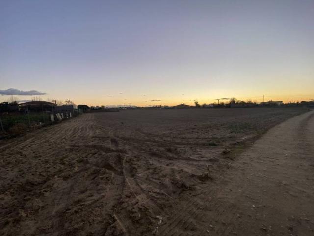 Terreno en venta en Villanueva De La Serena, Badajoz