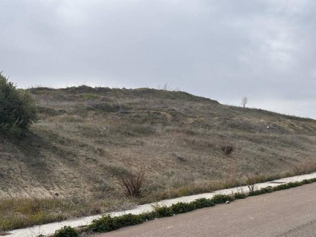 Terreno en venta en Villanueva Del Arzobispo, Andalucía