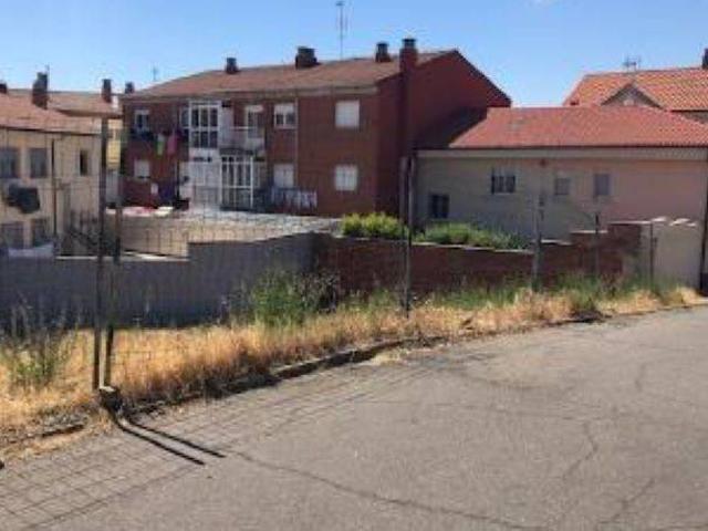 Terreno en venta en Navatejera, Villaquilambre