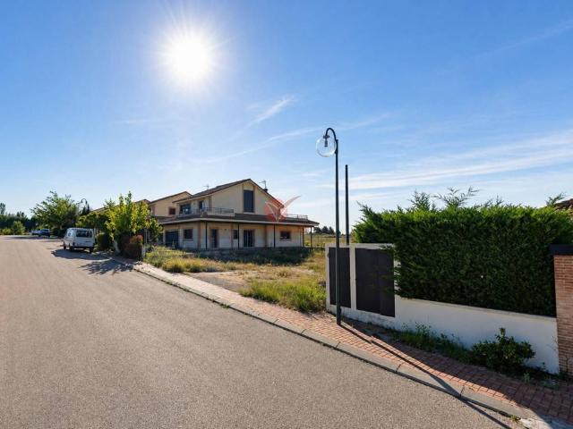 Terreno en venta en Villar De Olalla, Castilla-La Mancha