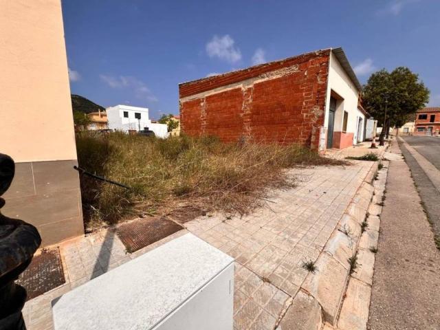 Terreno en venta en La Serranía, Valencia