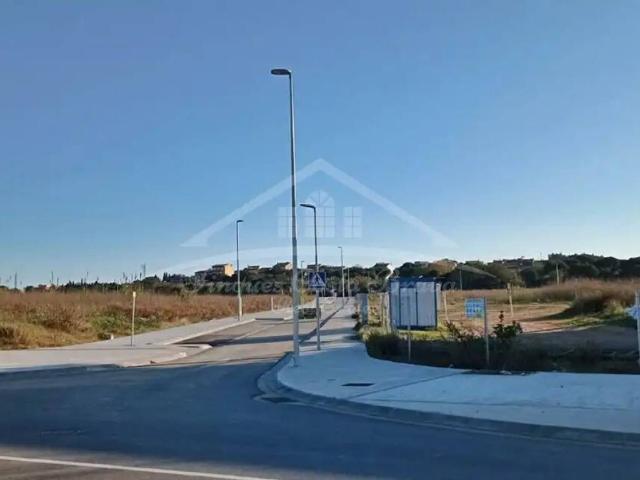 Terreno en venta en Villar del Arzobispo, València / Valencia