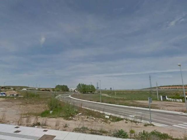 Terreno en venta en Villares de la Reina, Salamanca