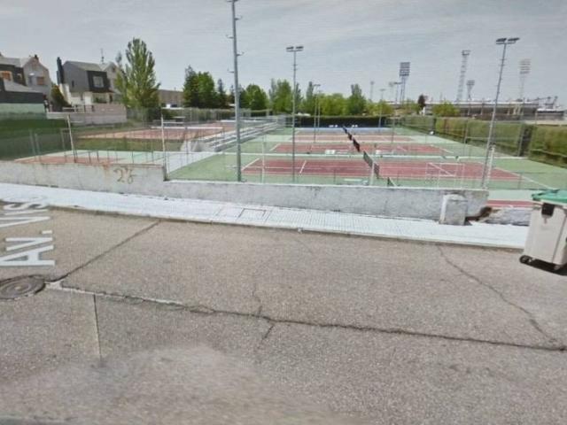 Terreno en venta en Villares De La Reina, Castilla y León