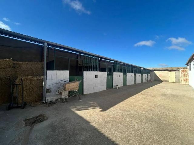 Terreno en venta en Villares De La Reina, Castilla y León