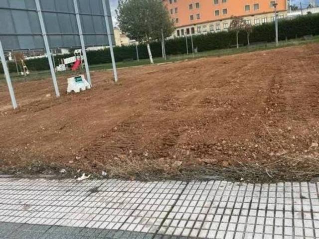 Terreno en venta en Villares De La Reina, Castilla y León