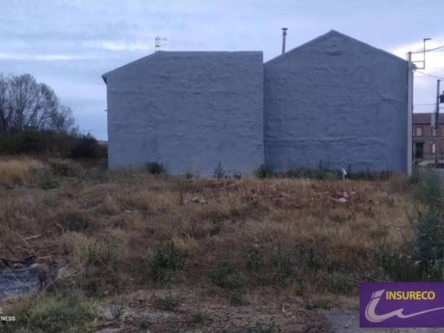 Terreno en venta en Villares de Órbigo, León