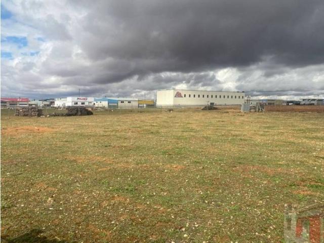Terreno en venta en Villarrobledo, Castilla-La Mancha