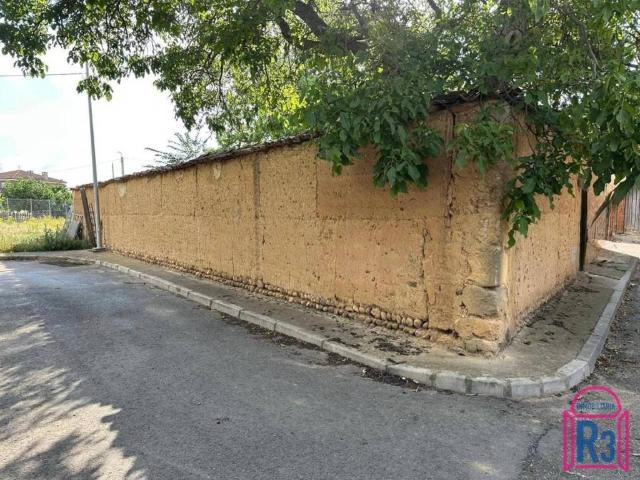 Terreno en venta en Villaturiel, Castilla y León