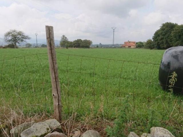 Terreno en venta en Villaviciosa, Asturias