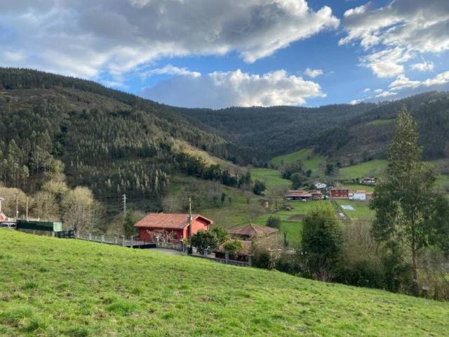 Terreno en venta en Villaviciosa, Asturias