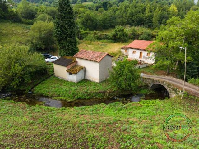 Terreno en venta en Villaviciosa, Asturias