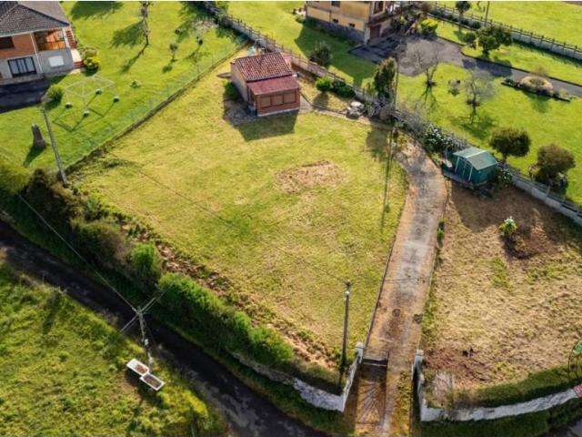 Terreno en venta en Villaviciosa, Asturias