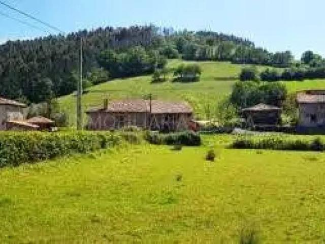 Terreno en venta en La Llera, Villaviciosa