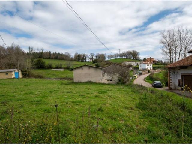 Terreno en venta en Villaviciosa, Asturias