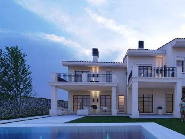 Terreno en venta en Villaviciosa De Odón, Madrid