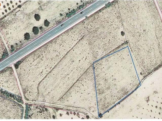 Terreno en venta en l'Alt Vinalopó / El Alto Vinalopó, Valencia