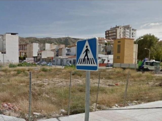 Terreno en venta en l'Alt Vinalopó / El Alto Vinalopó, Valencia